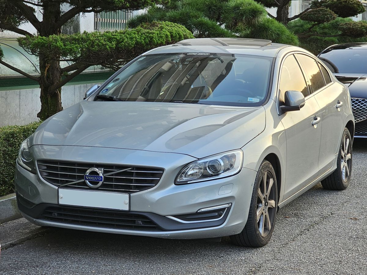 S60 3세대 실제 사진모습